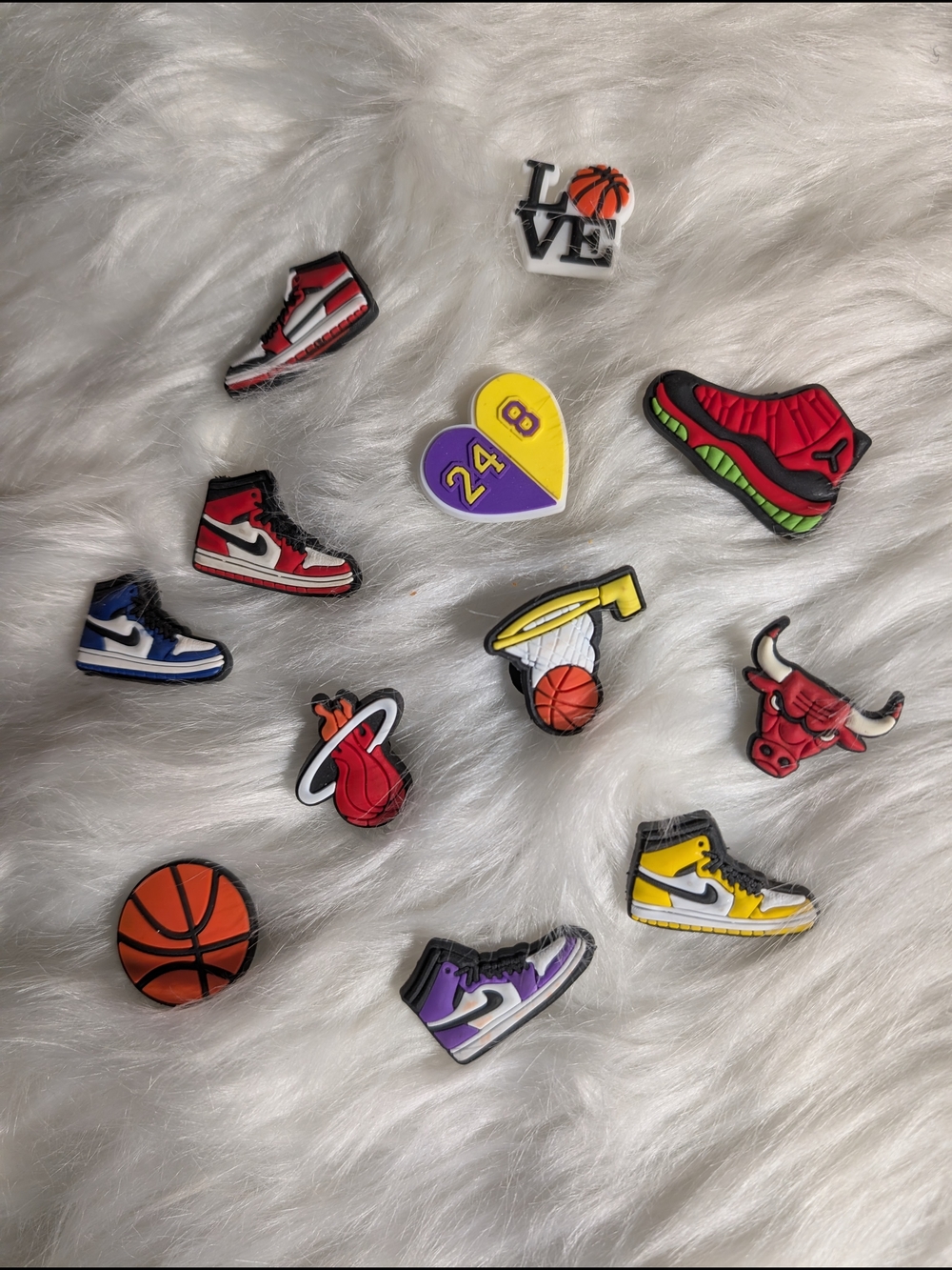 Jibbitz Chicago Bulls, Basketball And Nike Sneakers Mix